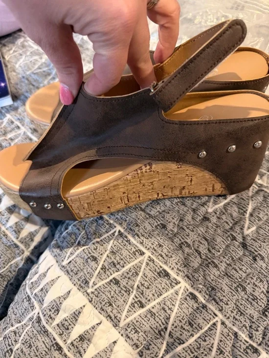 Brown Open-Toe Slingback Women’s Sandals - Picture 4 of 4